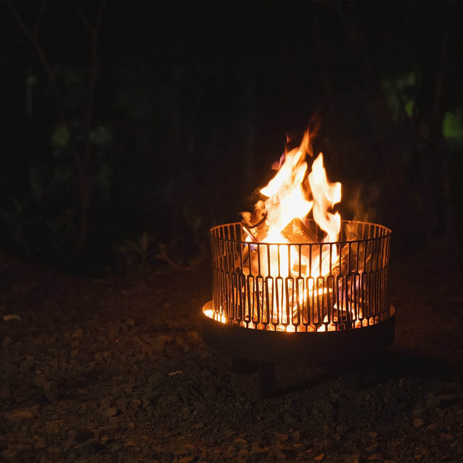 BLANK-182 -廃材から生まれるサステナブルな焚き火台- – CAESU.SDGs